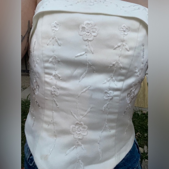 Strapless tie back bridal top - Picture 2 of 4